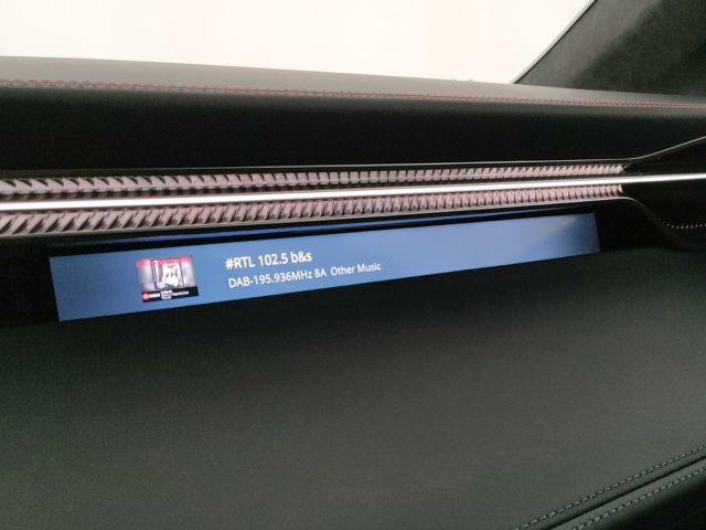 LOTUS Eletre usata, con Touch screen