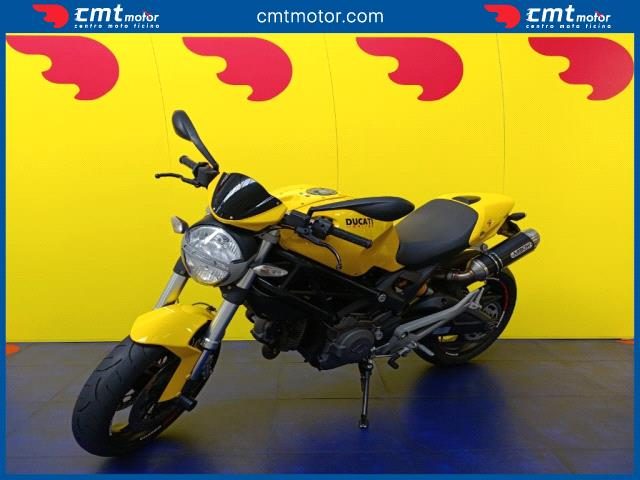 DUCATI Monster 696 usata 1