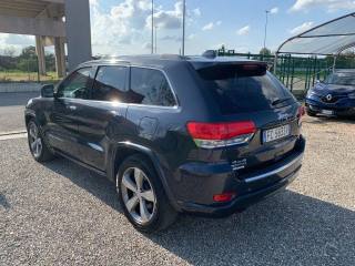 JEEP Grand Cherokee usata, con Autoradio