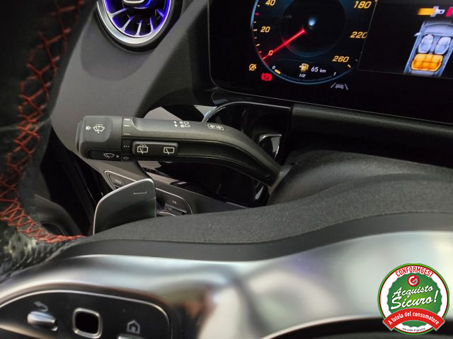 MERCEDES-BENZ GLA 200 usata, con Sedili riscaldati