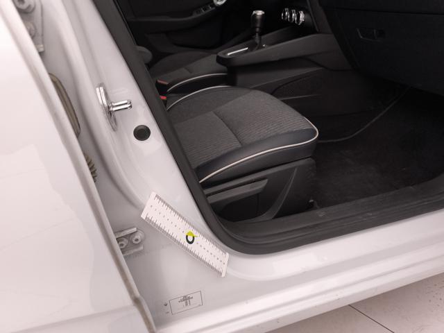 RENAULT Clio usata, con Airbag posteriore