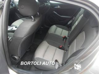 MERCEDES-BENZ GLA 200 usata, con Chiusura centralizzata