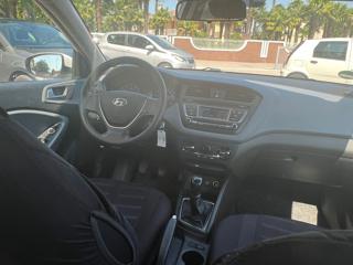 HYUNDAI i20 usata, con Cronologia tagliandi