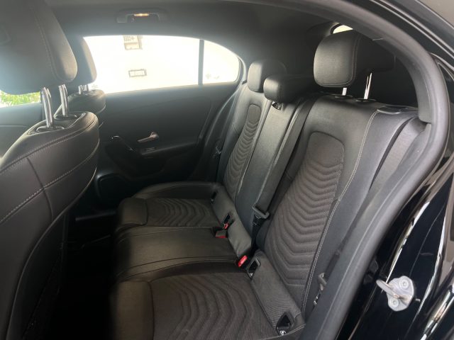 MERCEDES-BENZ A 180 usata, con Bracciolo