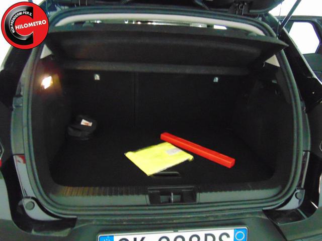 RENAULT Captur usata, con Autoradio