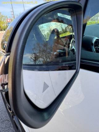 MERCEDES-BENZ GLA 200 usata, con Sound system