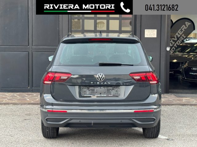 VOLKSWAGEN Tiguan usata, con Controllo automatico clima