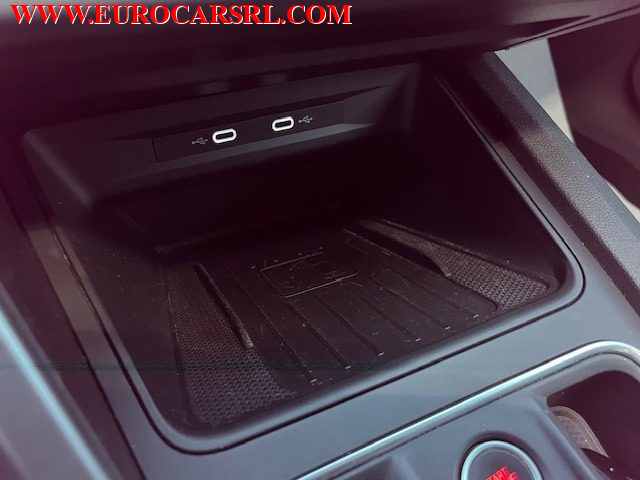 SEAT Leon usata, con Fari LED