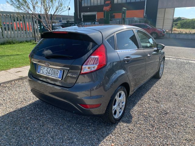 FORD Fiesta usata, con Alzacristalli elettrici
