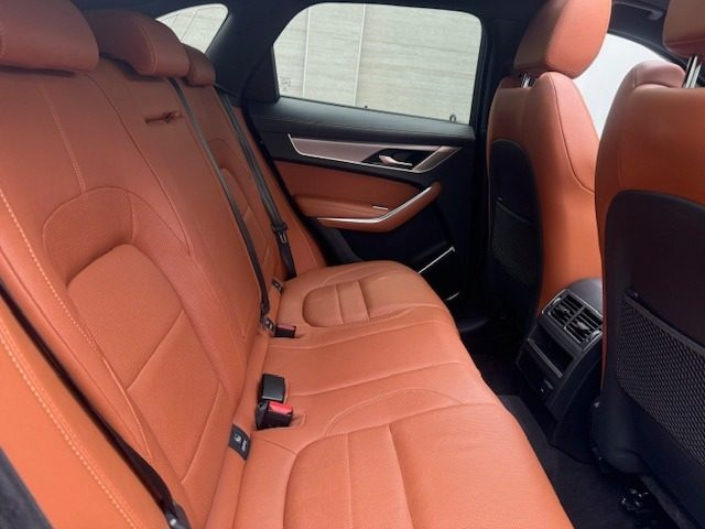 JAGUAR F-Pace usata, con Controllo trazione