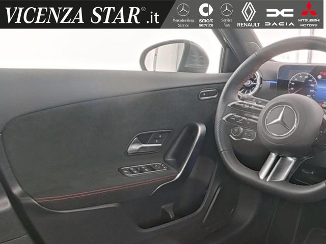 MERCEDES-BENZ A 200 usata, con Controllo automatico clima