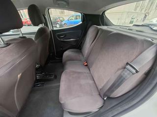 LANCIA Ypsilon usata, con Cronologia tagliandi