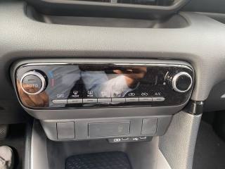 MAZDA 2 usata, con Riconoscimento dei segnali stradali