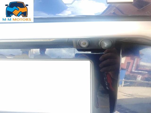 LAND ROVER Range Rover Sport usata, con Park Distance Control