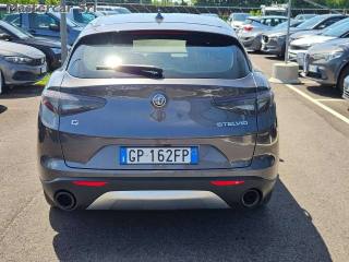 ALFA ROMEO Stelvio usata, con Alzacristalli elettrici