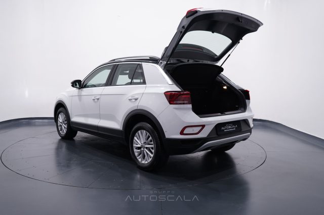 VOLKSWAGEN T-Roc usata 35