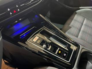 VOLKSWAGEN Golf usata, con Servosterzo