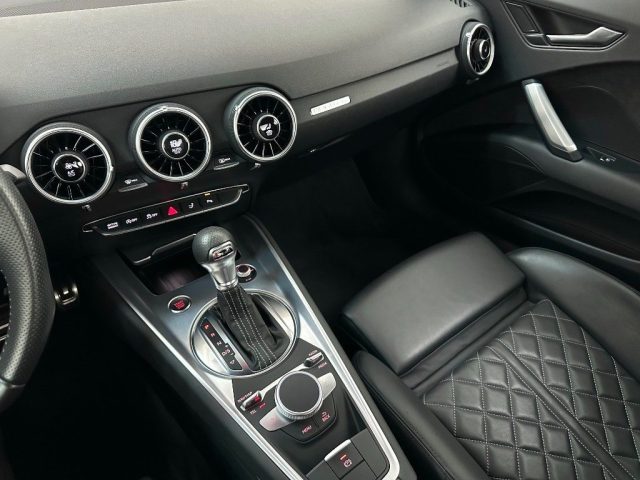 AUDI TT usata, con Controllo automatico clima