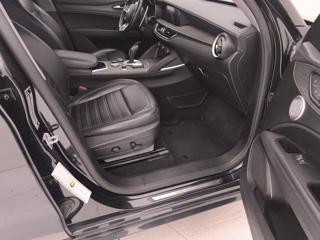 ALFA ROMEO Stelvio usata, con Volante multifunzione