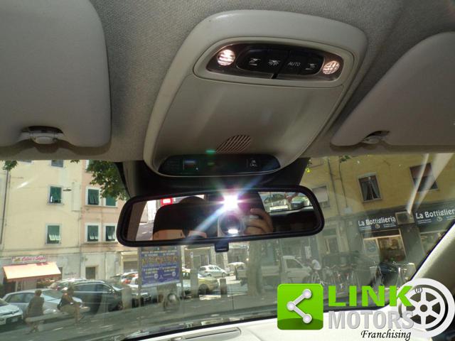 VOLVO XC40 usata, con Isofix