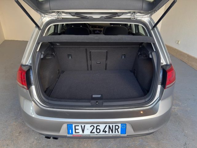 VOLKSWAGEN Golf usata, con Airbag testa