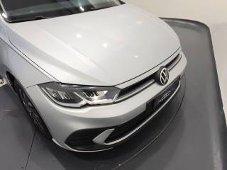 VOLKSWAGEN Polo usata, con Sedile posteriore sdoppiato