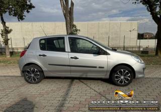 RENAULT Clio usata, con Alzacristalli elettrici
