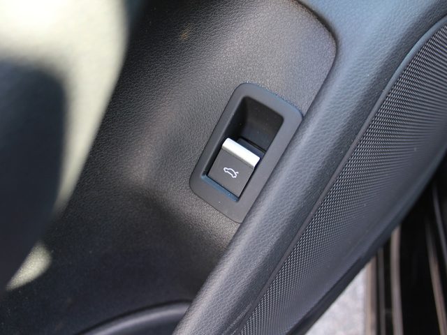 AUDI A4 usata, con Sensori di parcheggio anteriori