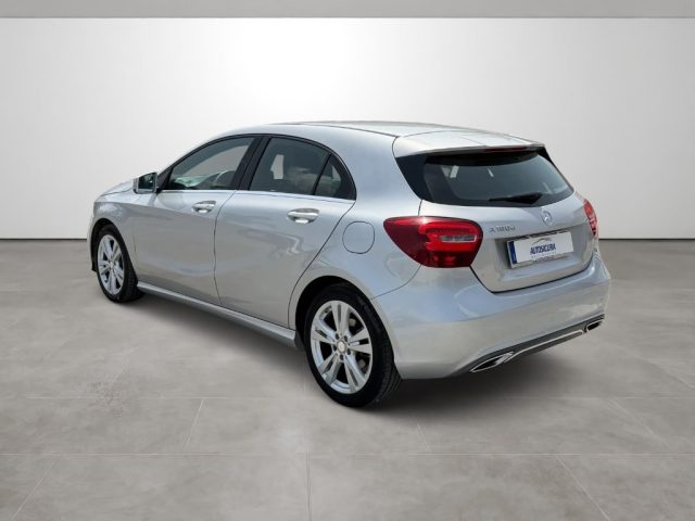 MERCEDES-BENZ A 180 usata, con Chiusura centralizzata
