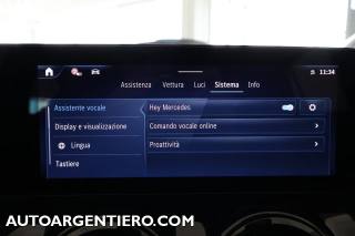 MERCEDES-BENZ GLA 180 usata, con Portellone posteriore elettrico