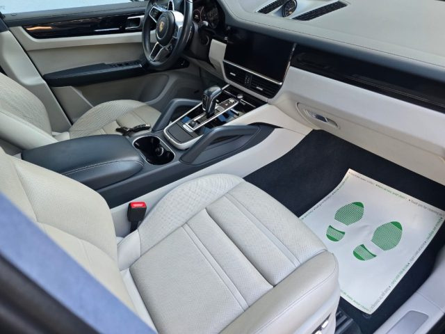 PORSCHE Cayenne usata, con Cruise Control