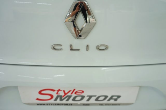 RENAULT Clio usata, con Sensore di luce