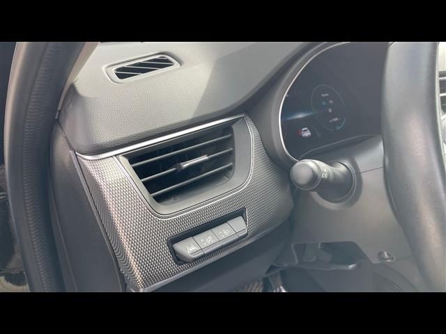 RENAULT Arkana usata, con Bracciolo