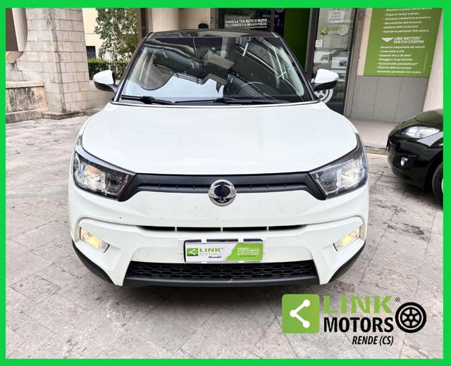SSANGYONG Tivoli usata, con Controllo automatico clima