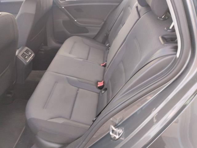 VOLKSWAGEN Golf usata, con Climatizzatore
