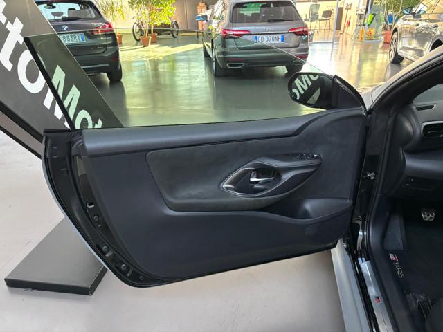 TOYOTA Yaris usata, con Sedile posteriore sdoppiato