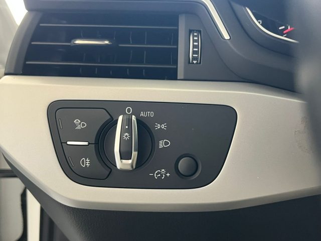 AUDI A4 usata, con Specchietti laterali elettrici