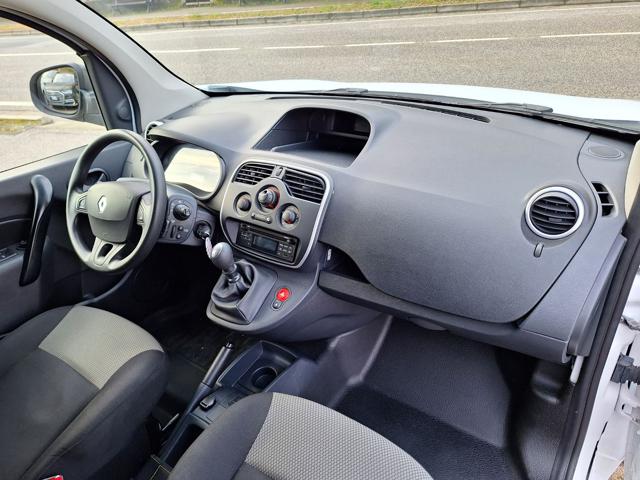RENAULT Kangoo usata 18