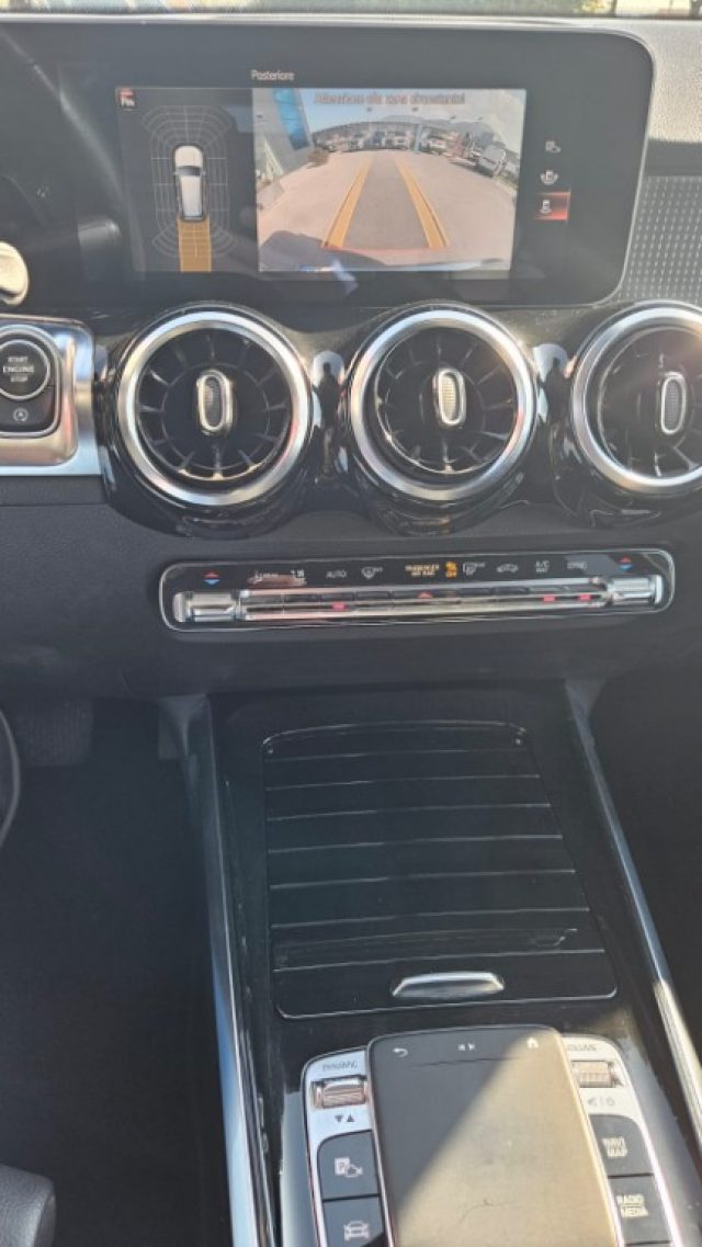 MERCEDES-BENZ GLB 200 usata, con ESP