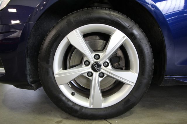 AUDI A4 usata, con Volante in pelle