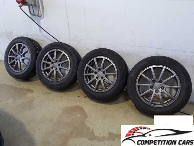 MERCEDES-BENZ CLA 200 usata, con Controllo trazione