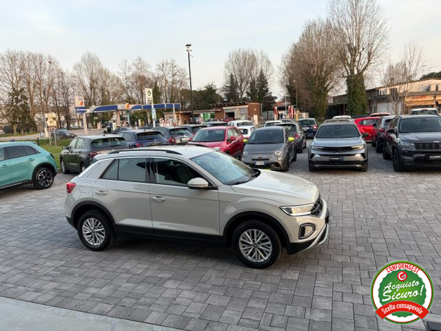 VOLKSWAGEN T-Roc usata, con Cerchi in lega