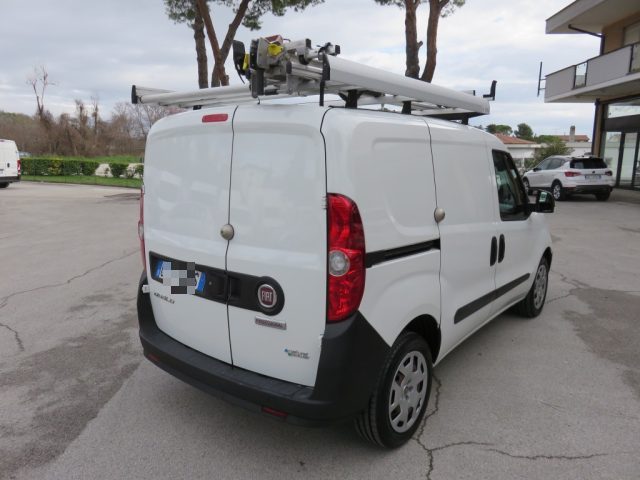 FIAT Doblo usata, con Airbag
