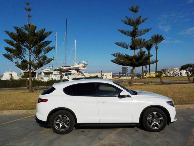 ALFA ROMEO Stelvio usata, con Fendinebbia