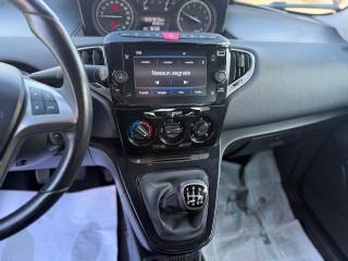 LANCIA Ypsilon usata, con Specchietti laterali elettrici