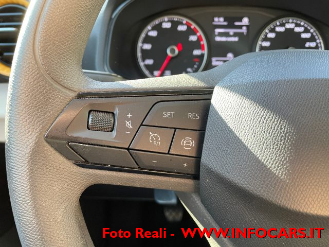 SEAT Arona usata, con Specchietti laterali elettrici