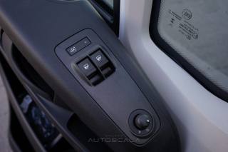 PEUGEOT Boxer usata, con Cruise Control