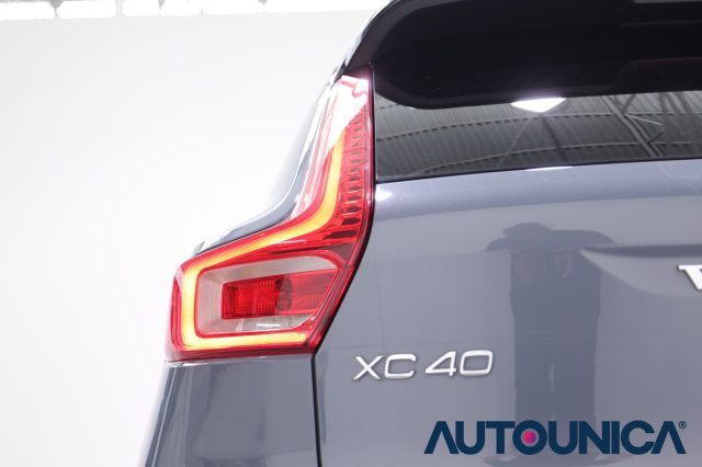 VOLVO XC40 usata, con Isofix