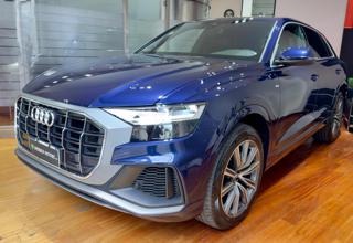 AUDI Q8 usata, con Airbag laterali