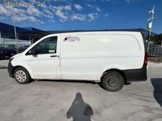 MERCEDES-BENZ Vito usata, con Airbag laterali
